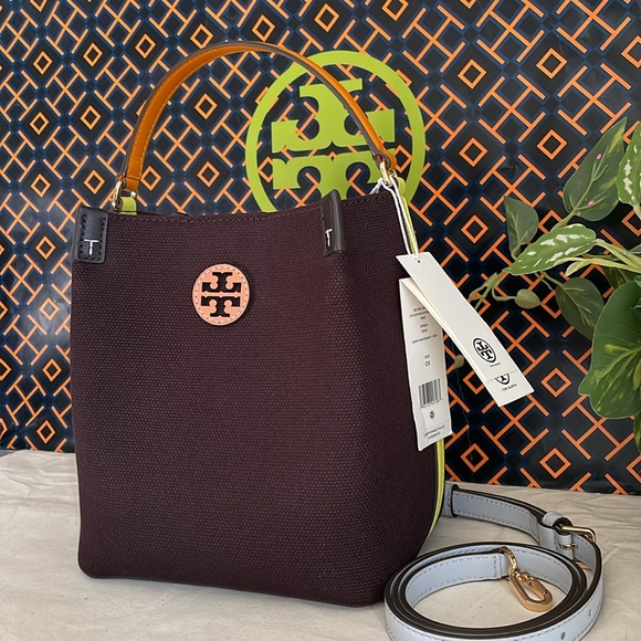 New✨authentic blake canvas color -block bucket bag - Picture 3 of 15